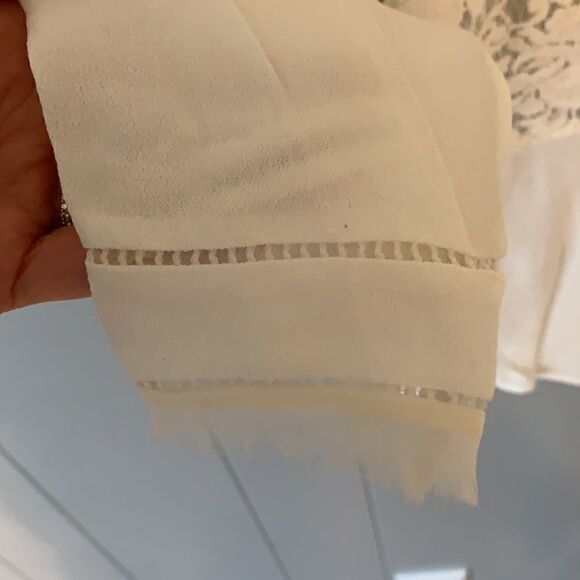 Rebecca Taylor Cream Blouse with Lace Detail Size 8 - Picture 3 of 5